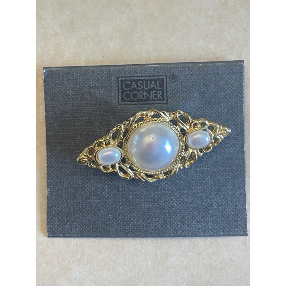 Vintage Casual Corner‎ Gold Tone Pearl 1980's Brooch Pin NWT